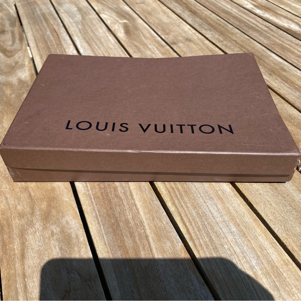 Louis Vuitton Damier Ebene Pochette